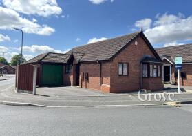40, Spinners End Drive, Cradley Heath B64 5LG