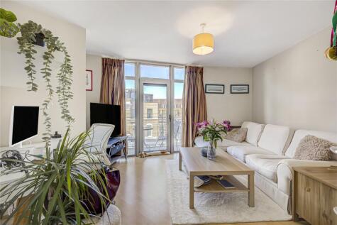 Townmead Road, Fulham, London, SW6