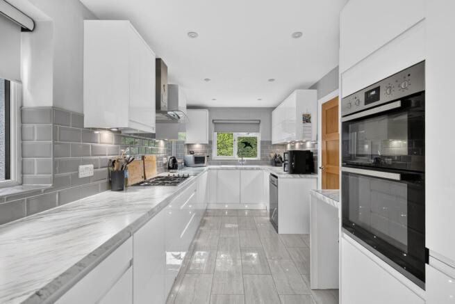 rushmerelarge15