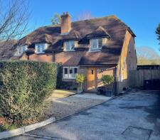 4, Church Orchard, Blandford Forum DT11 8PD