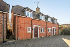11, Burlingham Grange, North Warnborough, Hook RG29 1FB