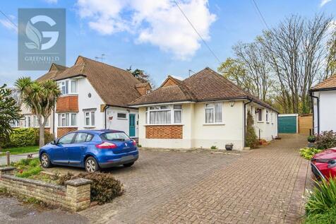 Portway Crescent, Ewell Village, Epsom, Surrey, KT17 1SX