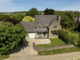 East House, Colesbourne GL53 9NP