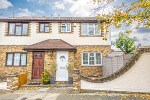38, Holyrood Drive, Westcliff-on-sea SS0 9XY