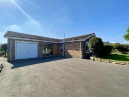 Ty Bryn, West Lees Road, Hope Valley S33 0BT