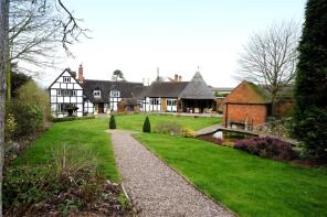 Manor Cottage, Abbots Morton Road, Worcester WR7 4NA