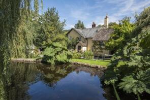 Wychanger, Huntscott Road, Minehead TA24 8TA
