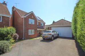 19, Turnpike Gate, Wotton-under-edge GL12 8ND