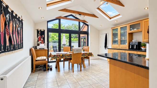 Dining room image 1.png