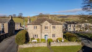 Manor House, Bainbridge To Hawes Road, Leyburn DL8 3EW