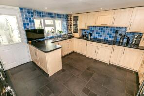 168, Banstead Road, Caterham CR3 5QF