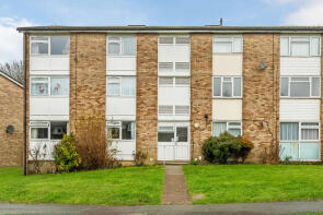 40, Barnetts Shaw, Oxted RH8 0NT