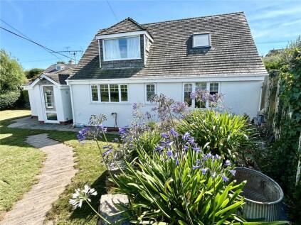 Bull Bay, Amlwch, Isle of Anglesey, LL68