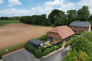 11 The Cart Shed, Leamington Court, Basingstoke RG23 7HE