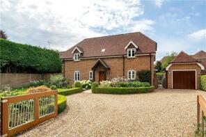 Apple Garth, Hook Road, Rotherwick, Hook RG27 9BY