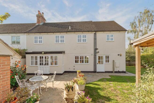 Pear Tree Cottage EXT WEB PH-34.jpg