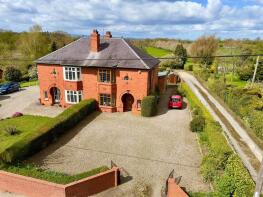 Fernside, Gate House On The A495 To Rowe Lane Junction A495, Ellesmere SY12 0PH