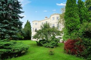 Flat 2, Styche Hall, Rhiews Crossroads To Longslow Junction, Styche, Market Drayton TF9 3RB