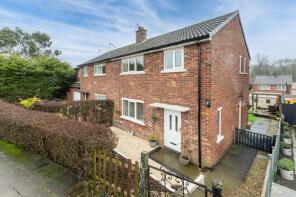 40, Blake Crescent, Guiseley, Leeds LS20 9LF