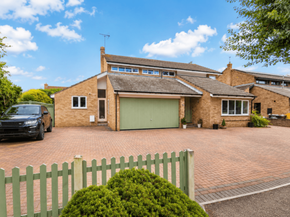4 Bedroom Detached for Sale