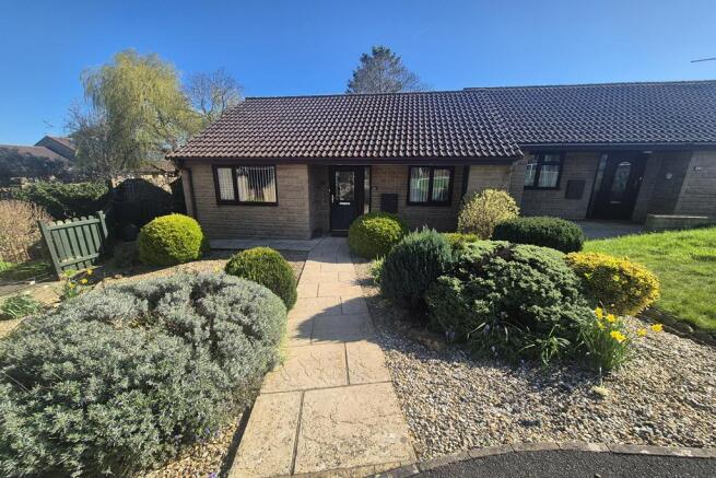 2 Bedroom Semi Detached Bungalow for Sale