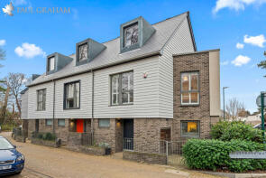 22, Riverbank Way, Wallington SM6 7GE