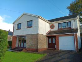 46, Ashwood Drive, Gellinudd, Pontardawe SA8 3HL