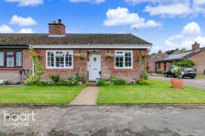 9, Hayter Close, Cambridge CB21 5LY