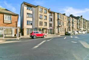Flat 2/2, 119, Glasgow Road, Dumbarton G82 1RG