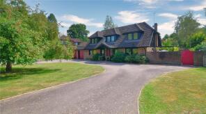 3 October Lodge, Standen Close, East Grinstead RH19 2RL