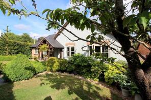 Sunnybank, Valley Road, Blandford Forum DT11 9JE