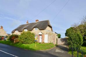 2, Hillside Cottages, Main Road, Yarmouth PO41 0TX