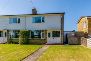 38, Grange Avenue, Thorp Arch, Wetherby LS23 7BB