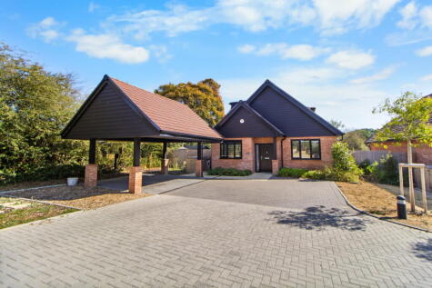 Merlin Drive,Edenbridge,Kent,TN8 6QQ