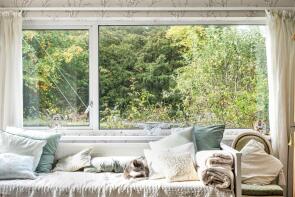 6, The Hop Garden, Petersfield GU31 5QL