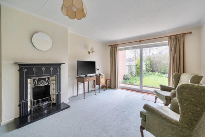 Sitting/Dining Room