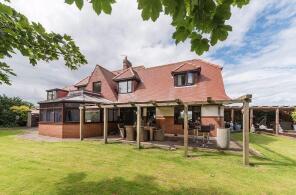 Red Gables, C110 C122 Cresswell Village, Morpeth NE61 5JU