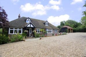 Oakwood, Gay Street Lane, Pulborough RH20 2HW