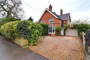60, Main Road, Milford, Stafford ST17 0UW