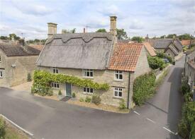 16, Robbs Lane, Kettering NN14 3BE