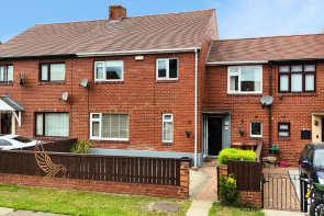 12, Leatham Avenue, Featherstone, Pontefract WF7 5DJ
