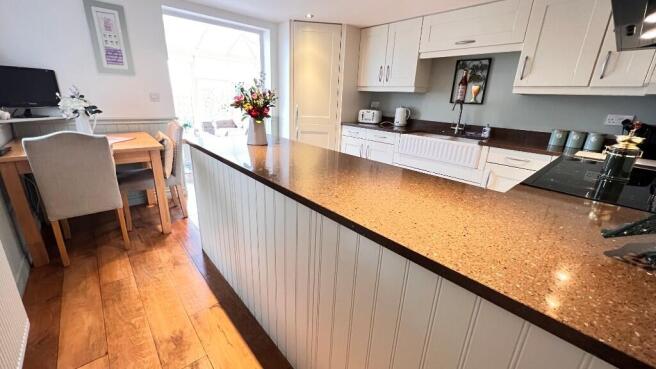 Fitted Kitchen