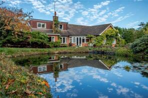 Trussell, Long Lane, Melton Mowbray LE14 3AG