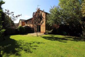3, Swan Close, Daventry NN11 3EW