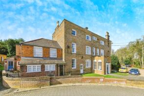 9, Wymondley House, Stevenage Road, Hitchin SG4 7JB