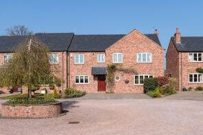 2 Horseshoe Cottage, Smithy Court, Clotton Hoofield, Tarporley CW6 0HU