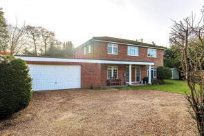 Long Meadow, Dukes Lane, Attleborough NR17 1BL