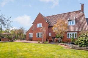 1 Brook House, The Wytchwoods, Stowmarket IP14 6TB