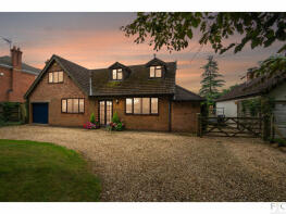 Chelston, North Road, Lutterworth LE17 6DU