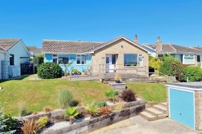 25, West Walk, Bridport DT6 4HT